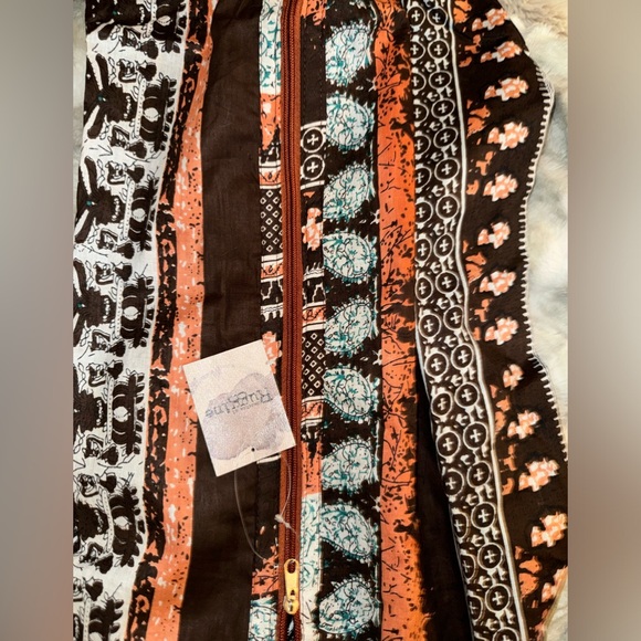 LAST- 🔥HP💚Turquoise, Brown and orange Boho print Sling Bag - Picture 9 of 9